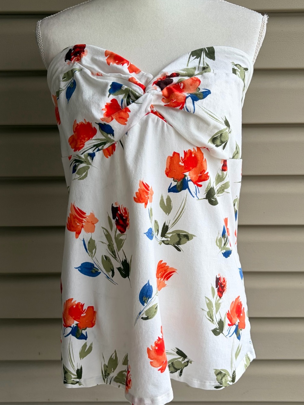 •Torrid• White Floral Knot Front Foxy Tube Top - Size 2X